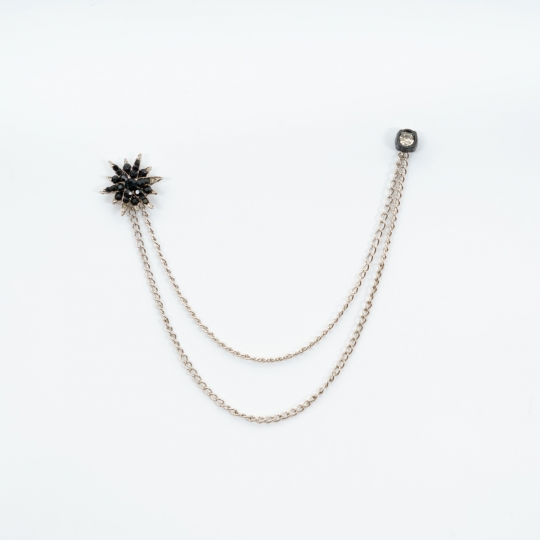 039 Black star