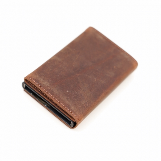Camel card holder